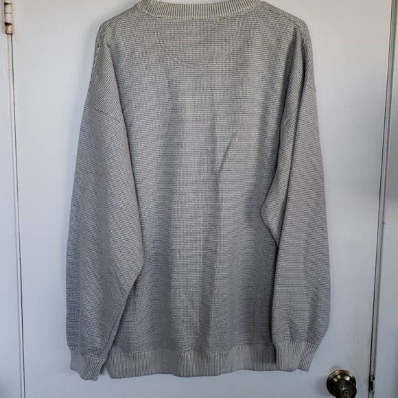 Sweater. - Picture 3 of 4